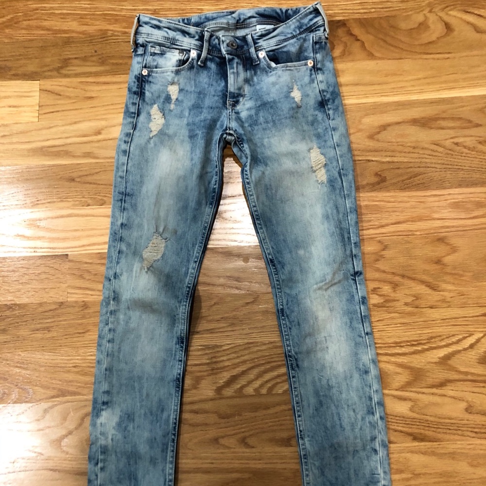 Skinny jeans